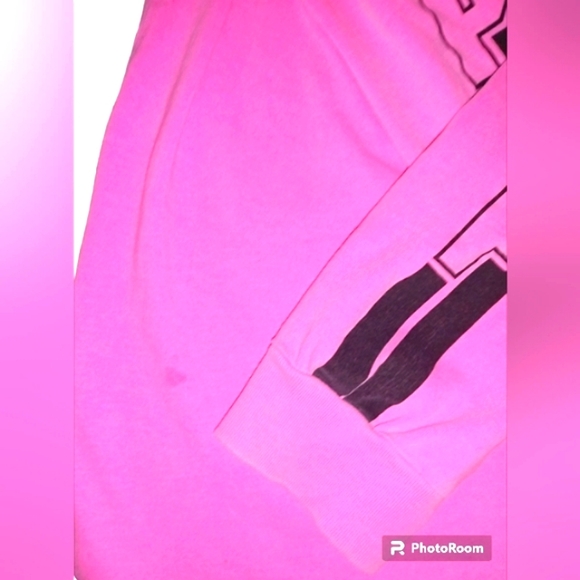 PINK VS Long Sleeve Crew neck Tee Shirt Pink with Black Logos - Picture 6 of 8